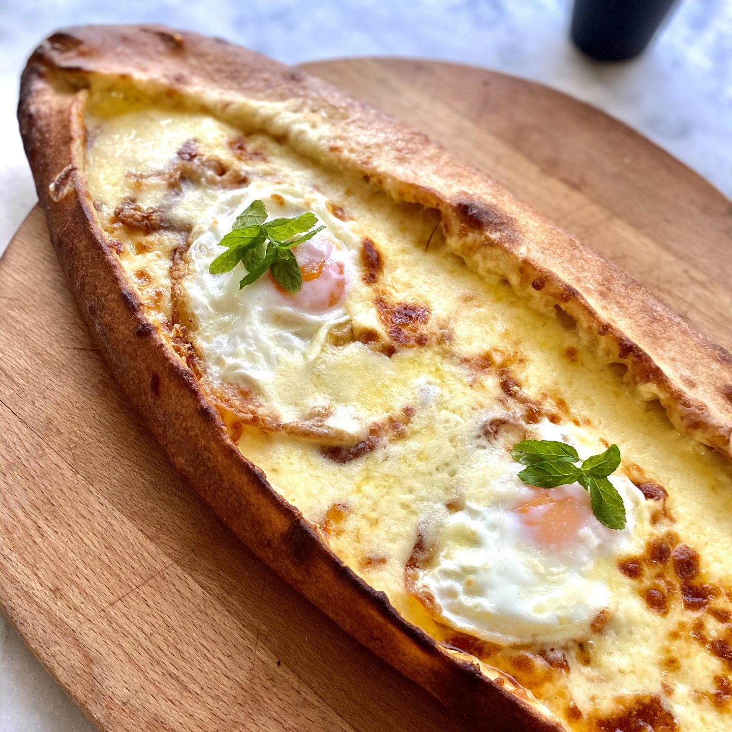 Πεϊνιρλί με τυρί και αυγό